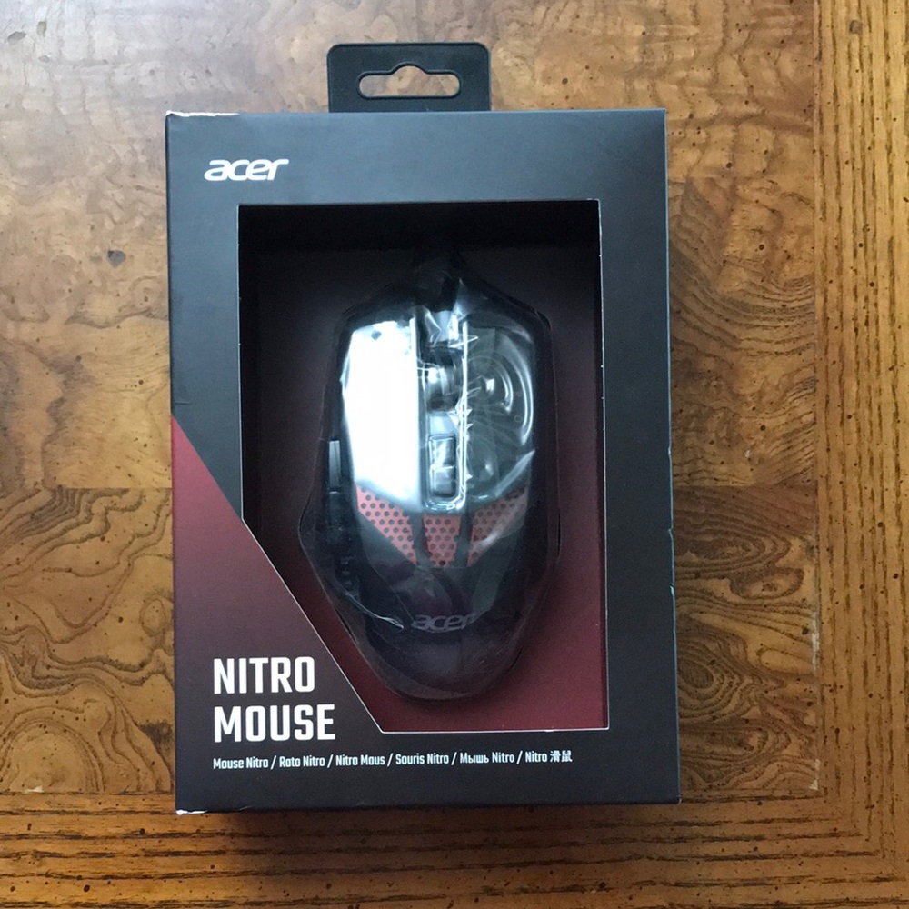 BRAND NEW Acer Nitro Gaming Mouse - USB - Model NMW810  Optical